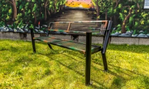 Klupa Gladiator Solid s rukonaslonom