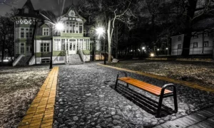 Klupa Spartan bez naslona