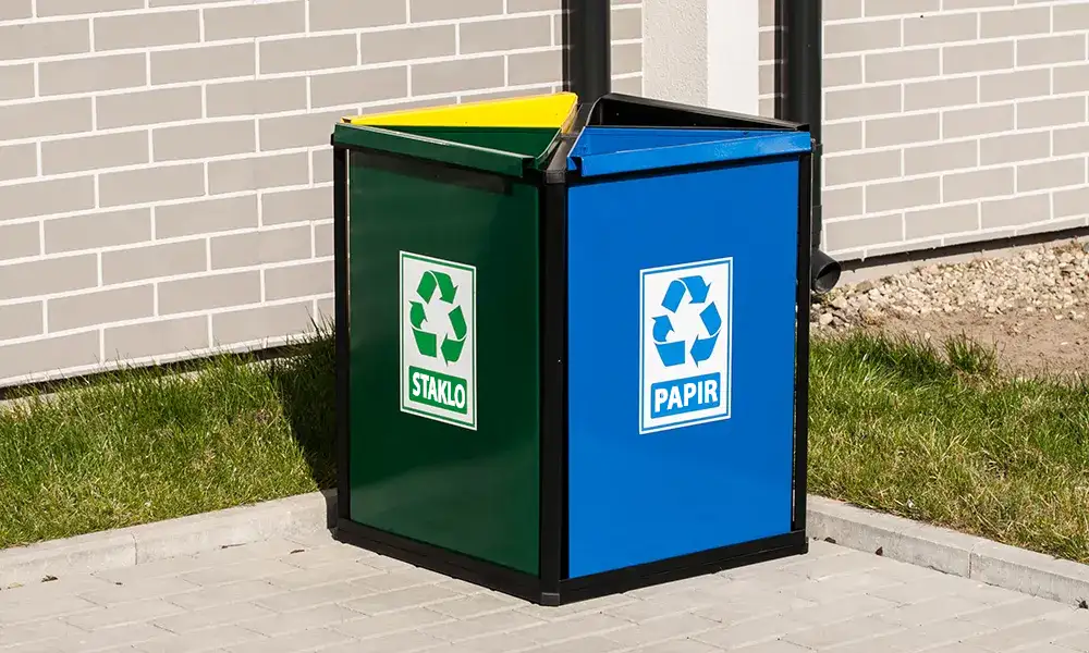 Koš za razvrstavanje otpada Blavatek