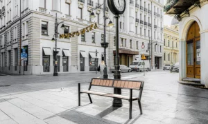 Klupa Gladiator WPC s rukonaslonom