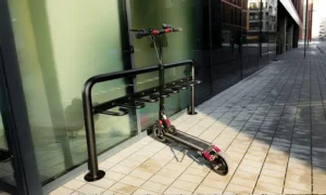 Stalak za romobile Frida – 8 parkirnih mjesta