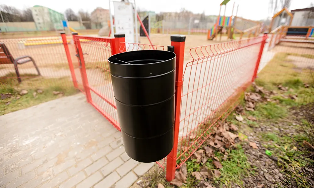Koš za smeće City na zid