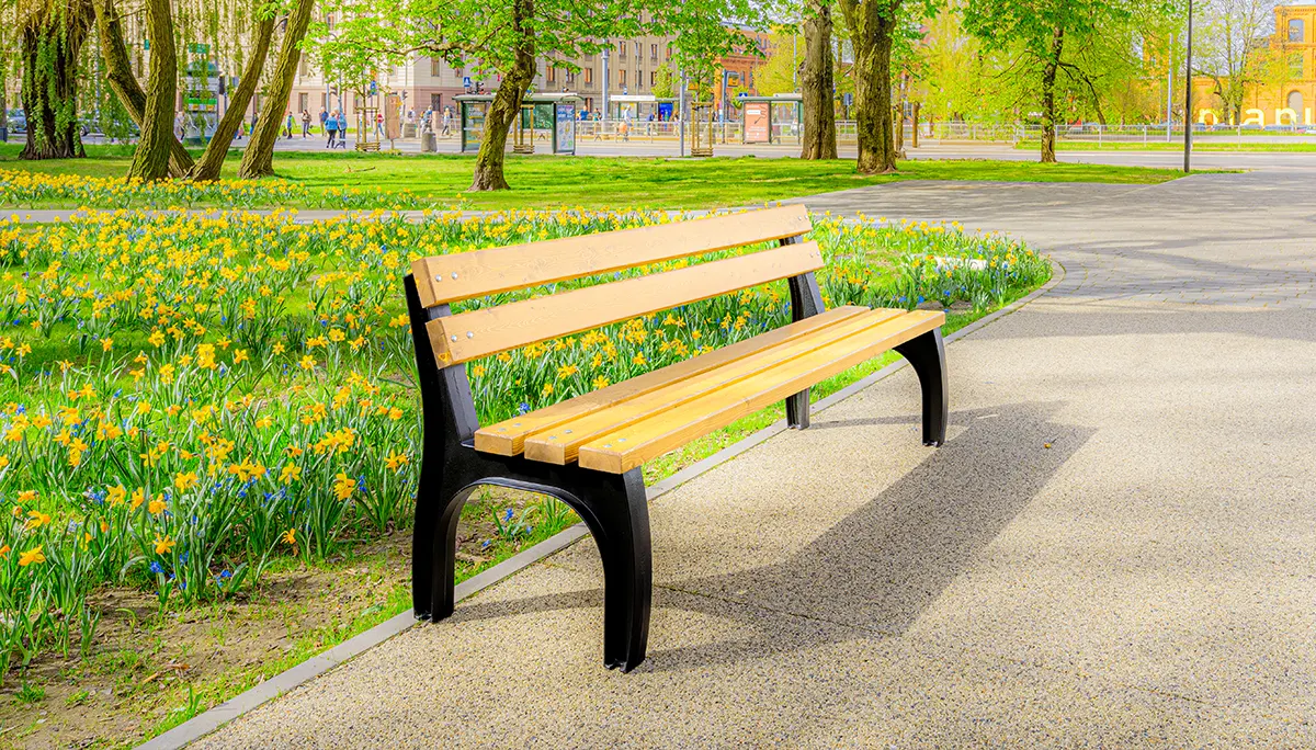 Klupe od lijevanog željeza - savršeno rješenje za trajno i estetsko mjesto za odmor